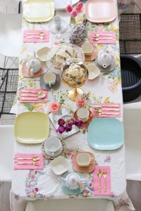 Mother's Day Table Setting